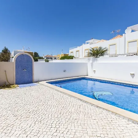 20v3 By Algarvemanta Holiday home *