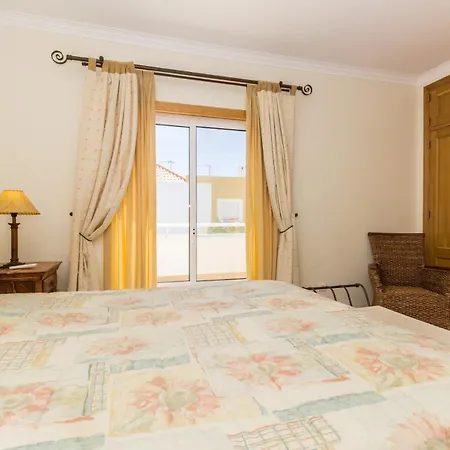 20v3 By Algarvemanta Holiday home *